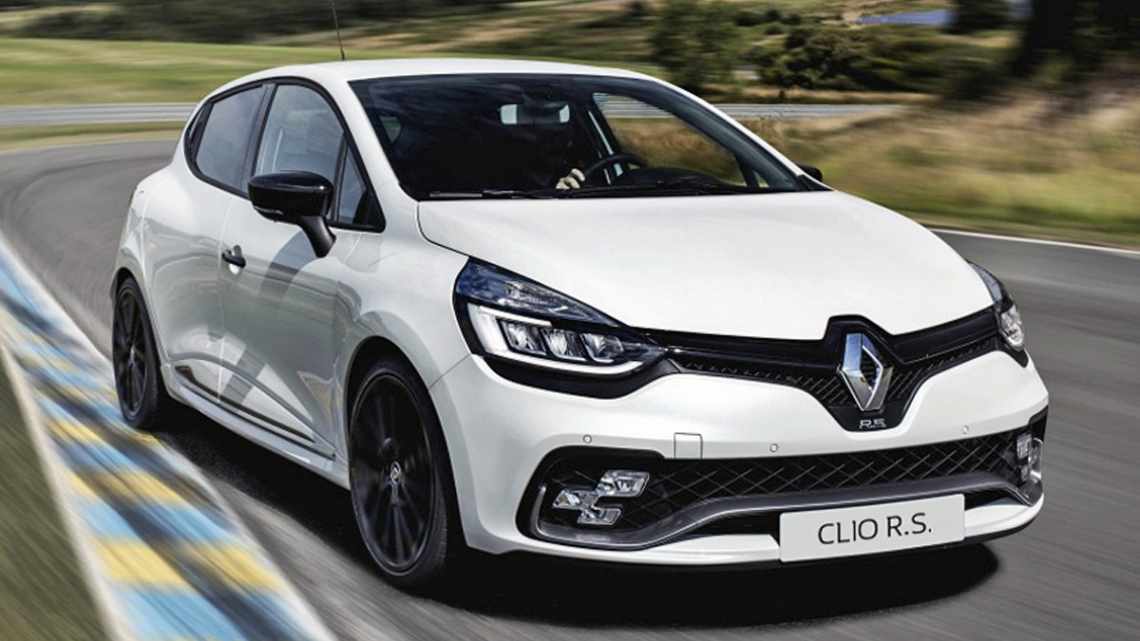 Renault Clio RS 220 Trophy. Мощнее, быстрее и жестче