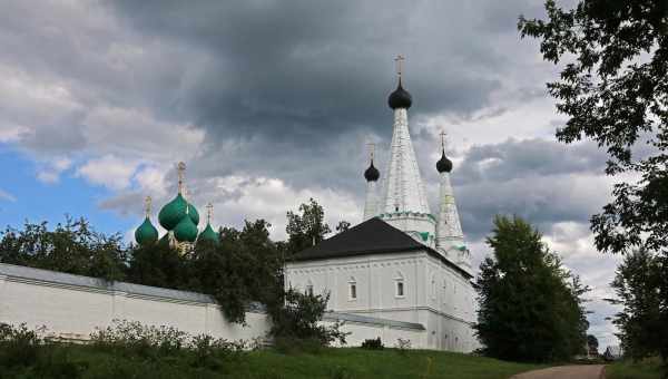 Успенская «Дивная» церковь Алексеевского монастыря