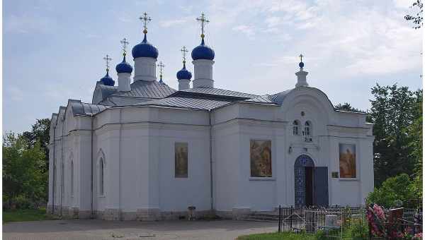 Успенская церковь в Завидово