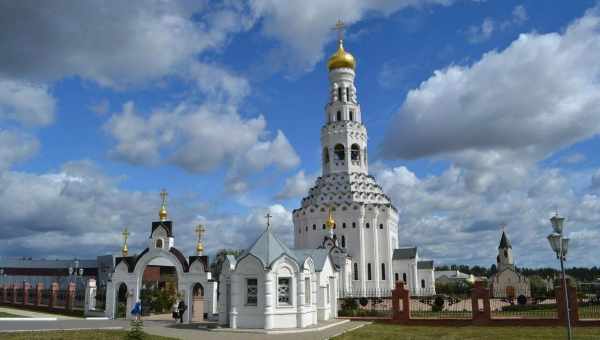 Храм святых апостолов Петра и Павла