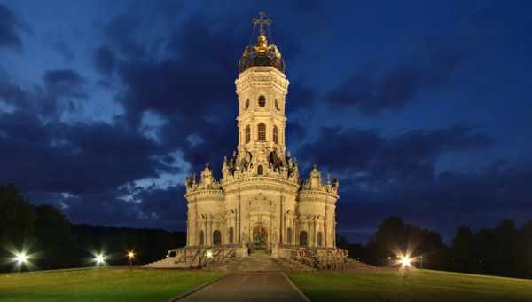 Церковь в Бренинге