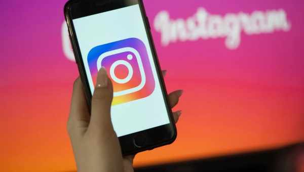 Instagram тестирует платные сторис