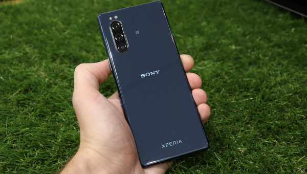 Новый флагманский смартфон Sony Xperia протестирован в бенчмарке