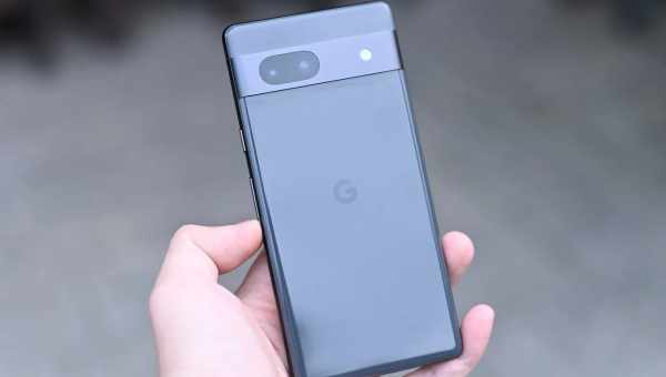 Google случайно раскрыл дизайн смартфона Pixel 4A